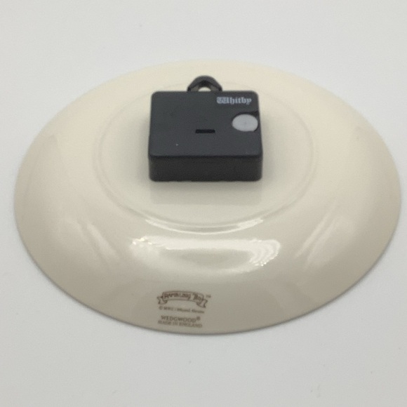 Vintage Wedgwood England Rambling Ted Children’s Wall Clock - Picture 11 of 15